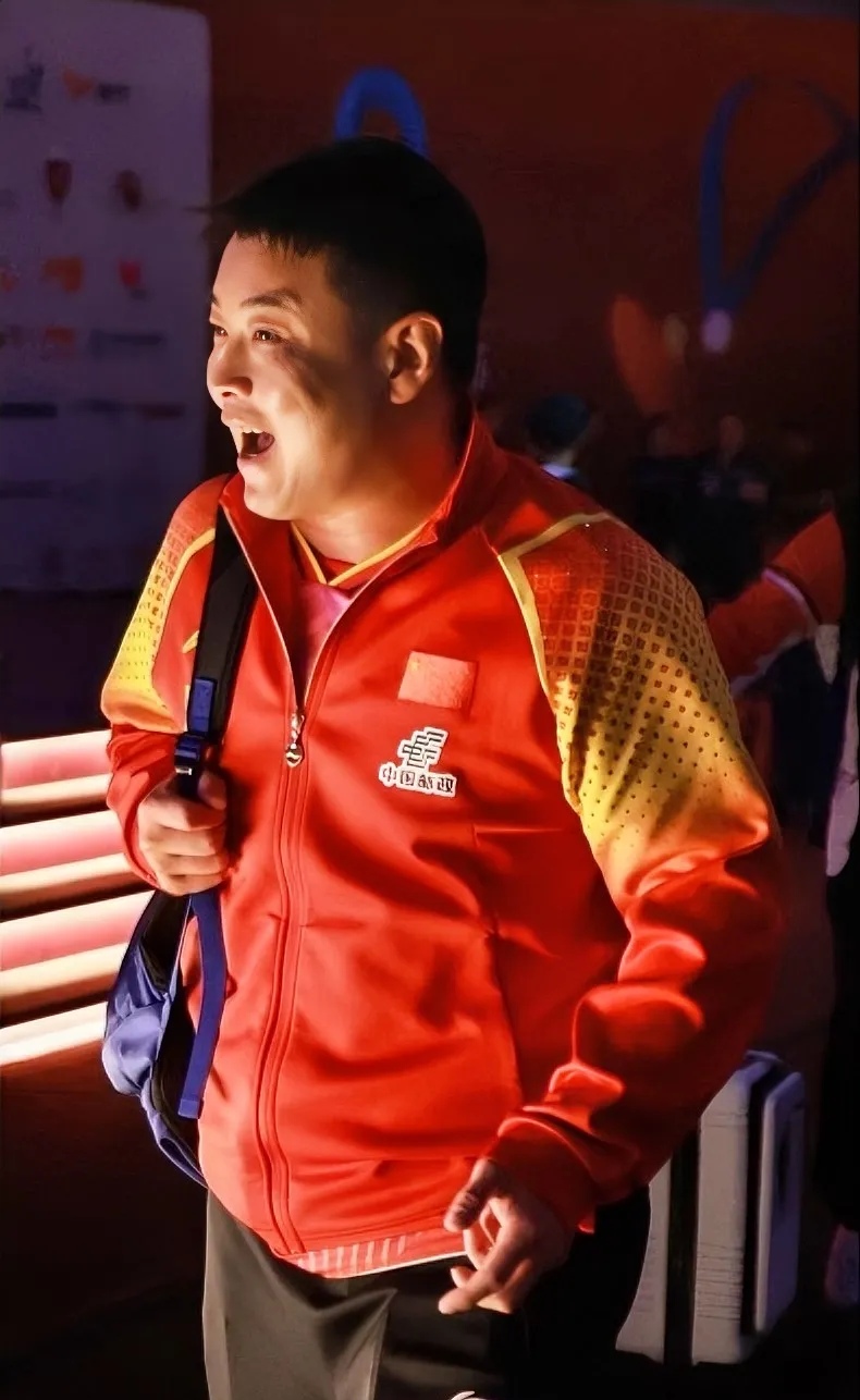 波兰乒乓球队力克瑞典乒乓球队，王皓一己之力扛起全队