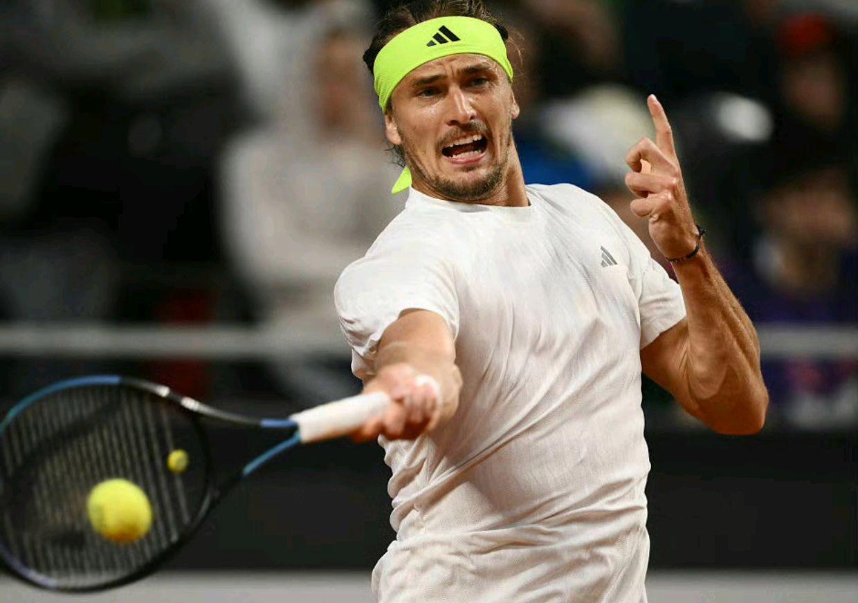 欧洲网球队完胜日本网球队，兹维列夫惊艳世界