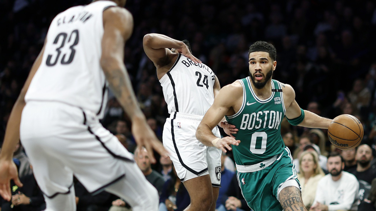 广州队横扫篮网，塔图姆高光表现