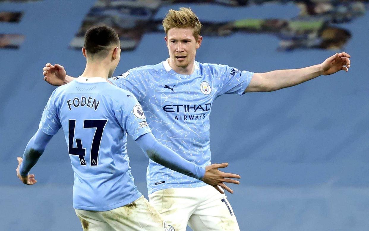 曼城大胜南安普顿,赢得四连胜 曼城大胜南安普顿,赢得四连胜