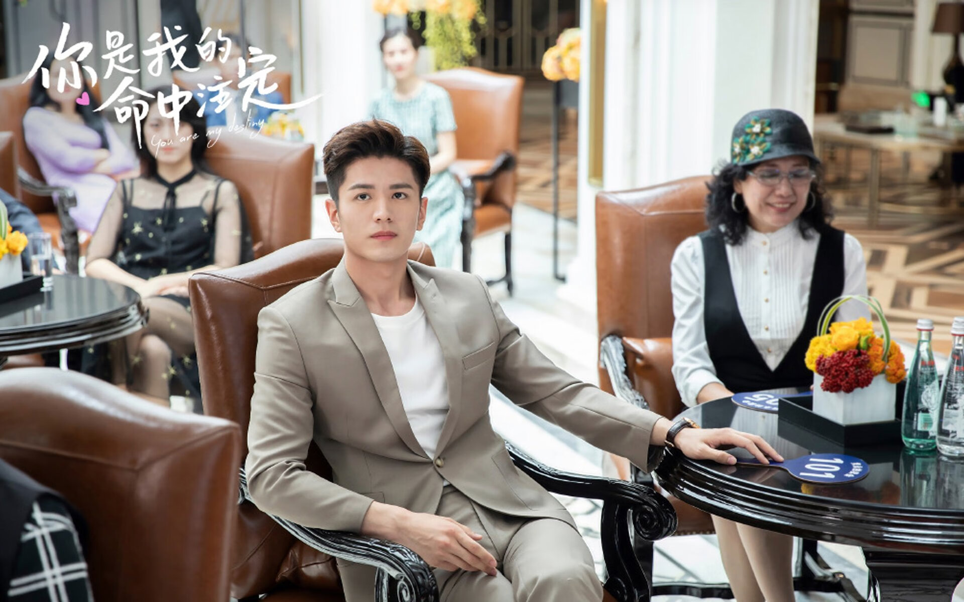 西亚卡姆如破晓曙光撕裂南海岸，丹佛高原铁骑加时碾碎热火残阵