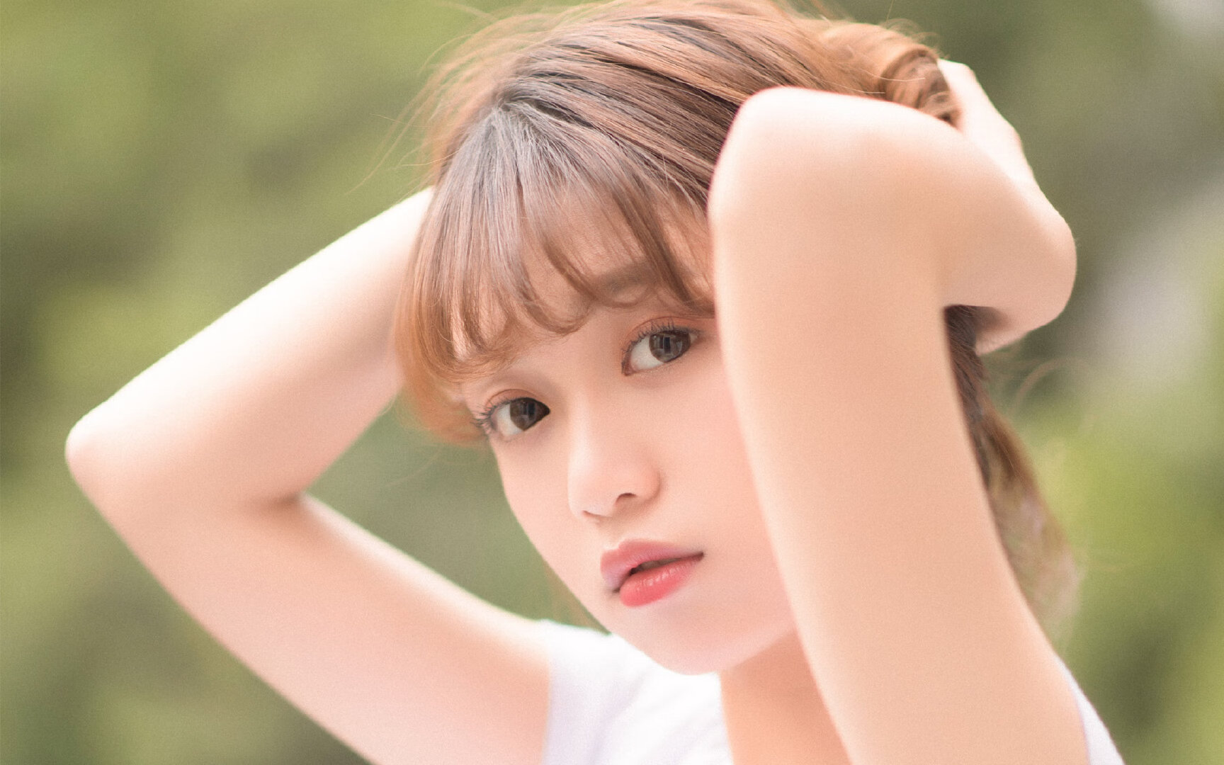 平行宇宙？斯坦福桥同时上演欧冠淘汰赛与瑞典喀麦隆争冠战