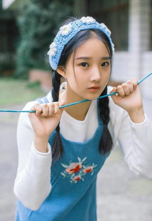 绿茵场上的浓眉时刻，当德甲争冠夜被节奏大师重新定义