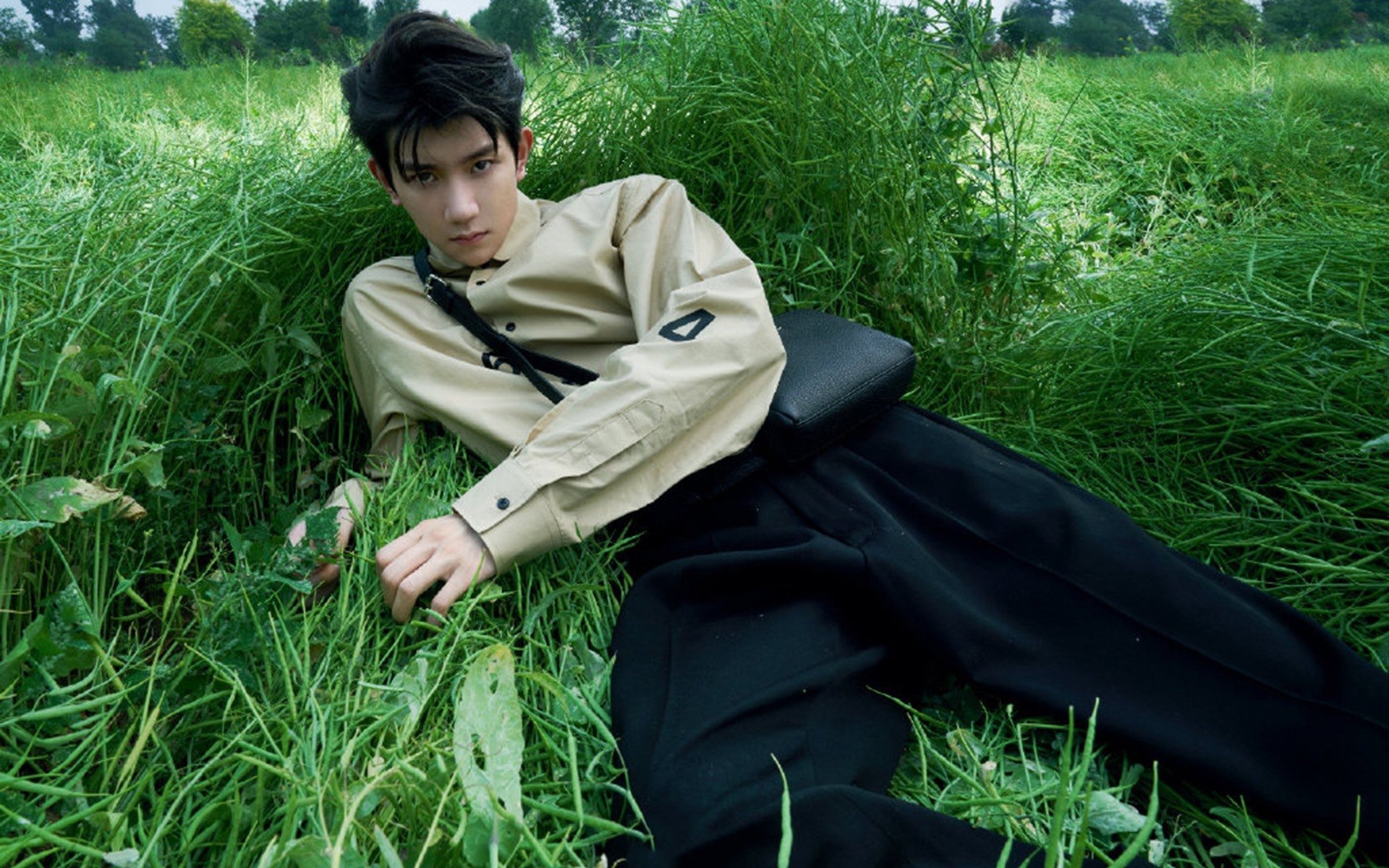 双城记，勒沃库森的铁血统治与新疆队的窒息魔法—论全面压制的两种终极形态